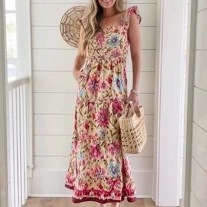 HOUSE OF HARLOW size XS Zoey Floral ruffle smocked maxi dress . 100% cotton